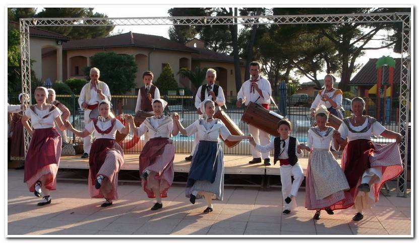Groupe folklorique provençal